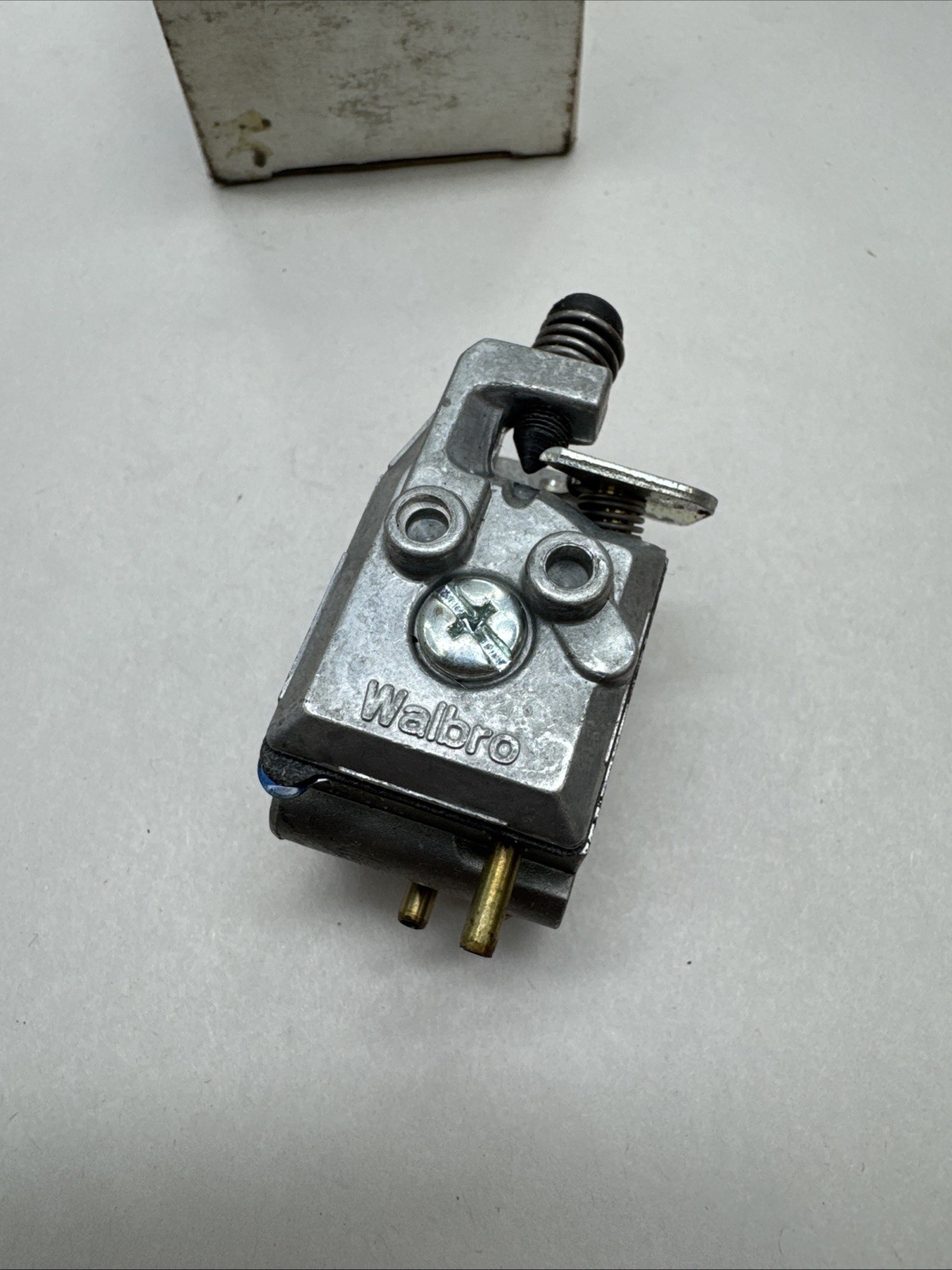 NEW OEM Poulan LT Trimmer Carburetor 530-035568 WALBRO WT-639-1