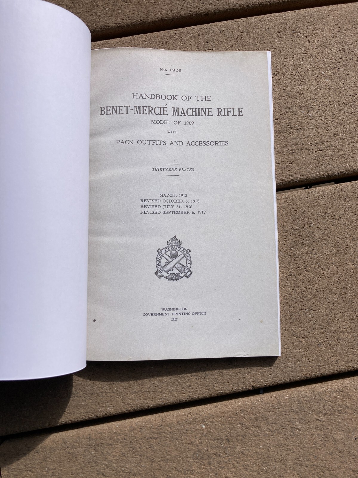 Hotchkiss M1909 Benét-Mercié Machine Gun Rifle Model of 1909 Pack Outfits & Accs