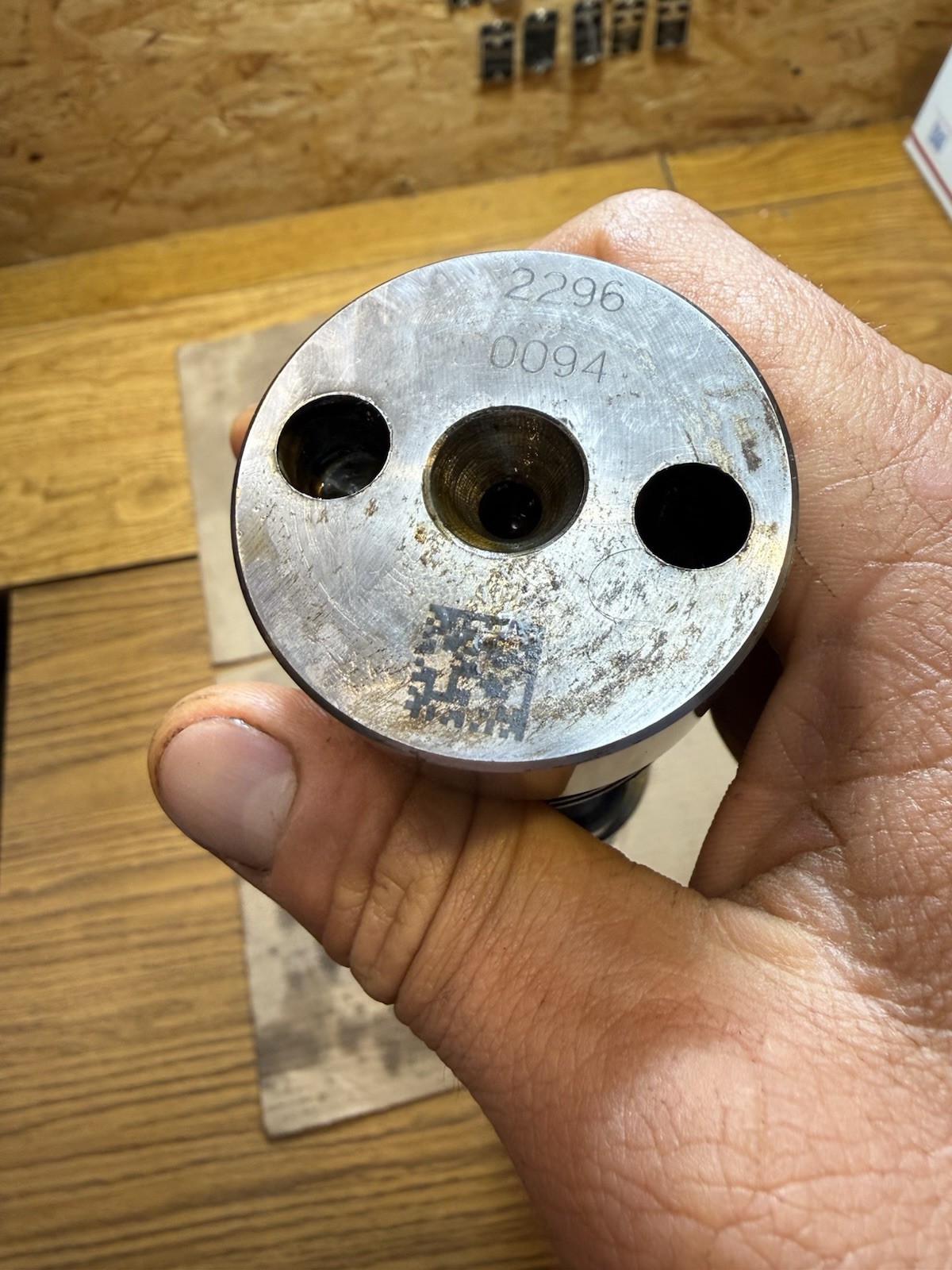 Mercruiser 7.4 MPI camshaft