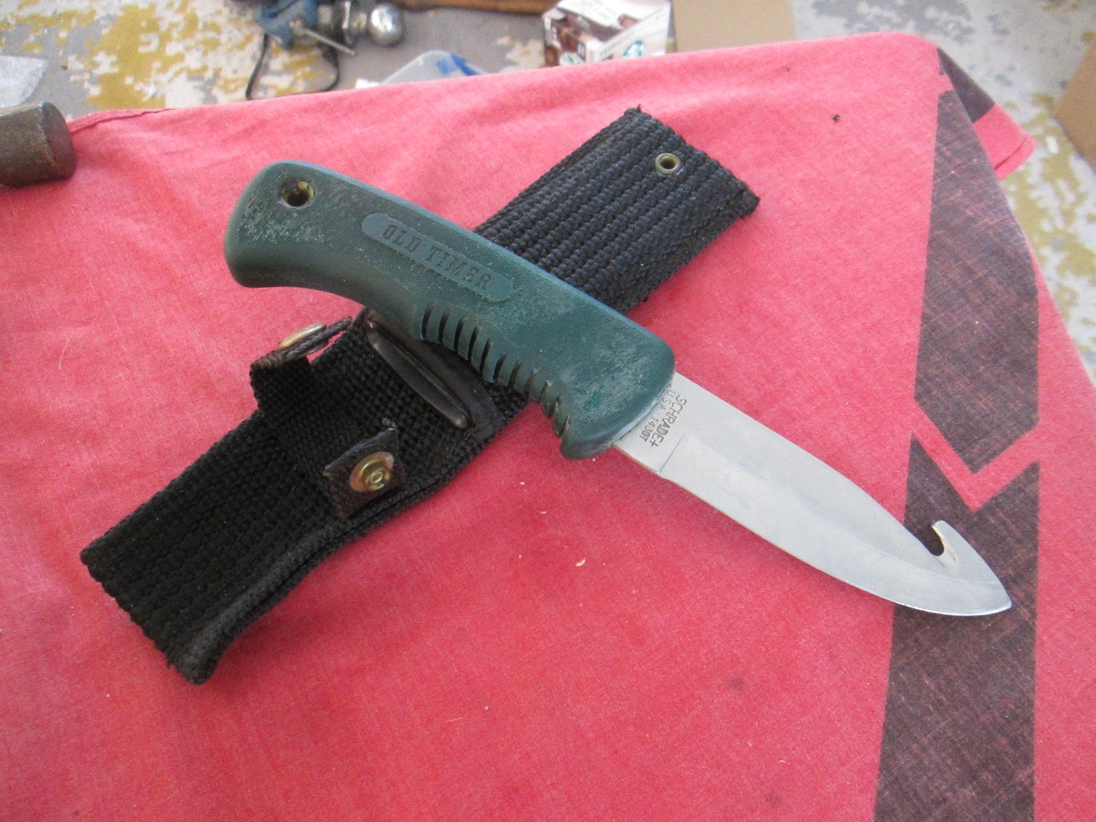 Schrade USA 143OT Old Timer fixed blade gut hook knife sheath