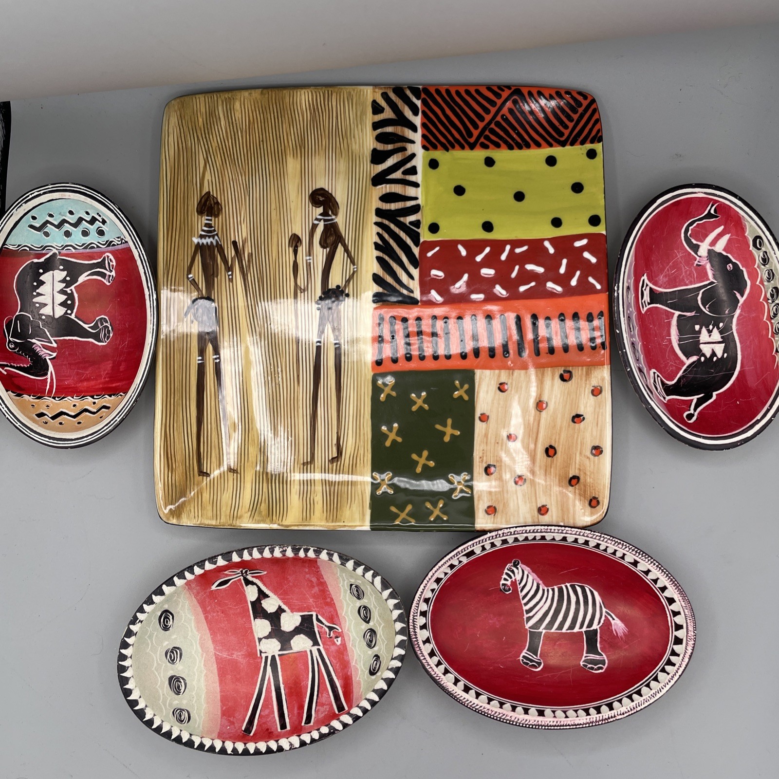 Hand Painted ELSONA Daphne African Art Plate /Dish Set