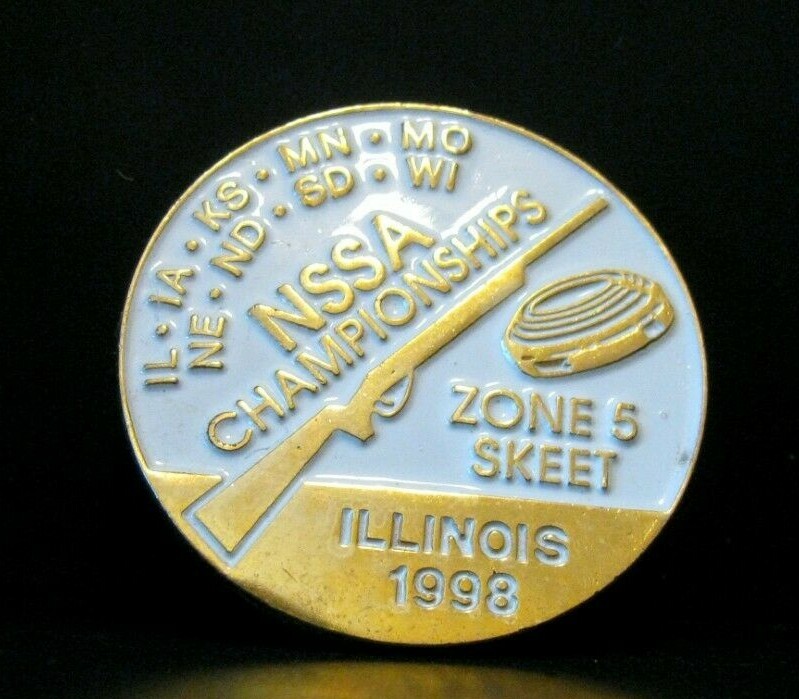 NSSA Zone 5 Skeet Championships ILLINOIS 1998 Award Hat Lapel Pin Gun Target