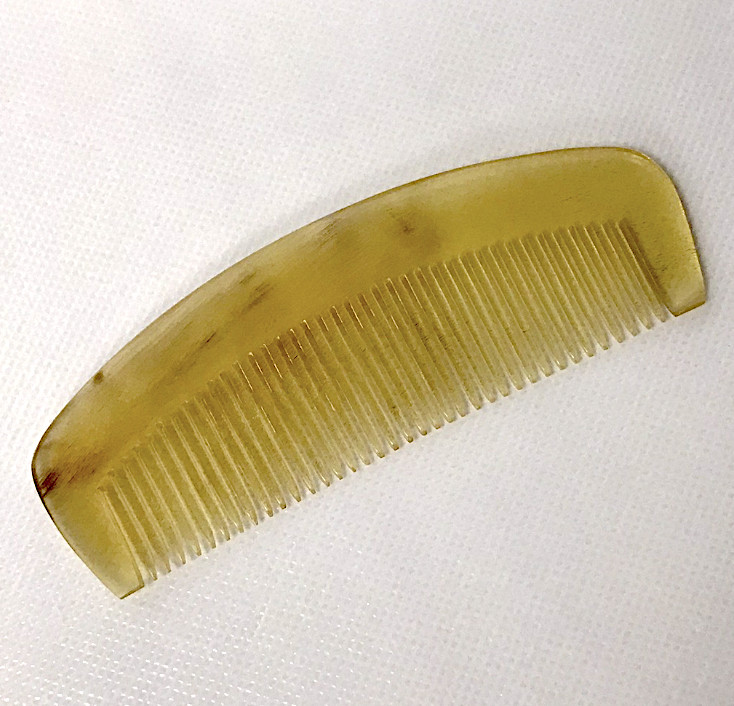 Horn Pocket Comb - 18th & 19th Century Design