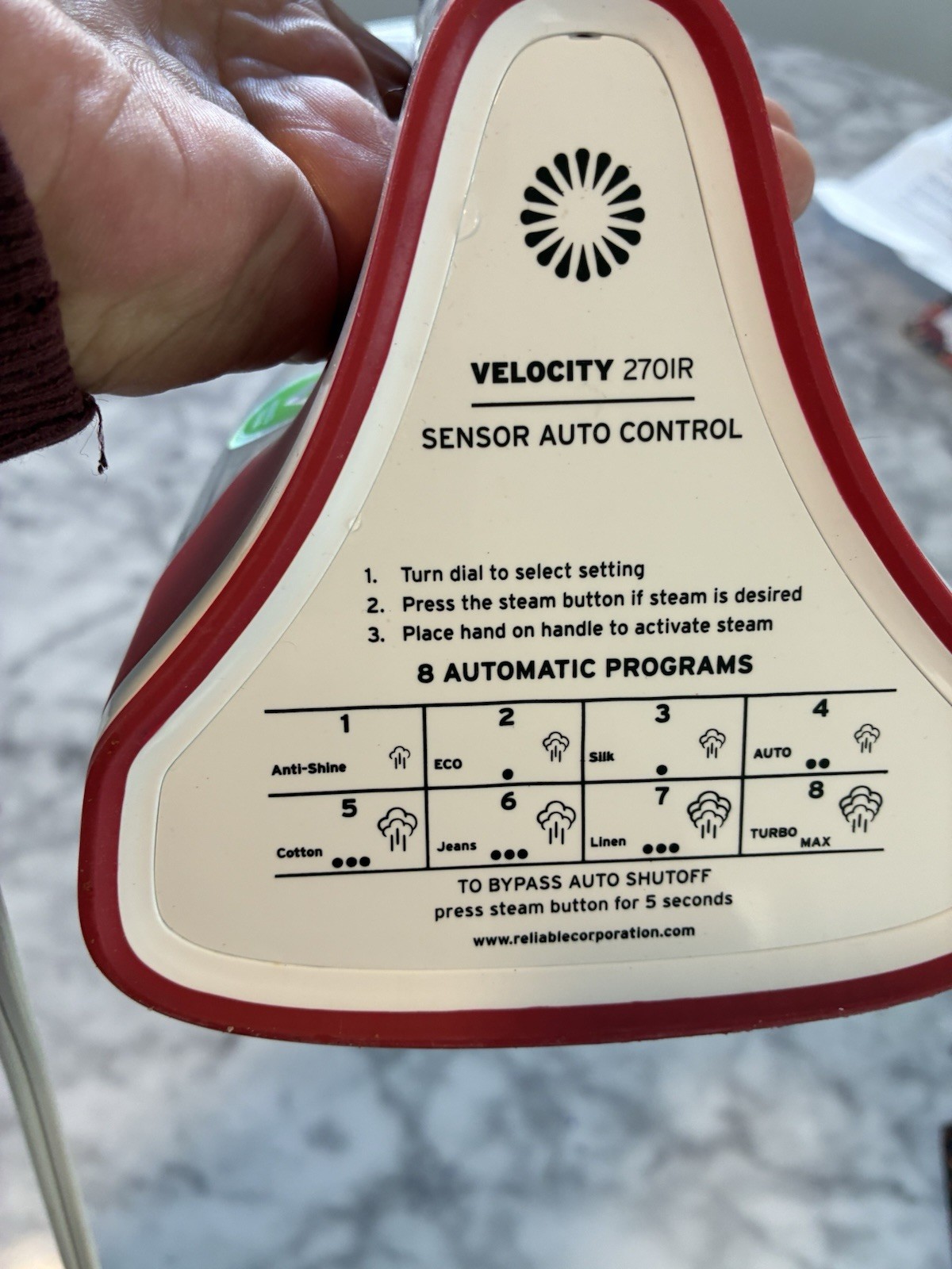 Reliable Velocity 2701R Steam Iron