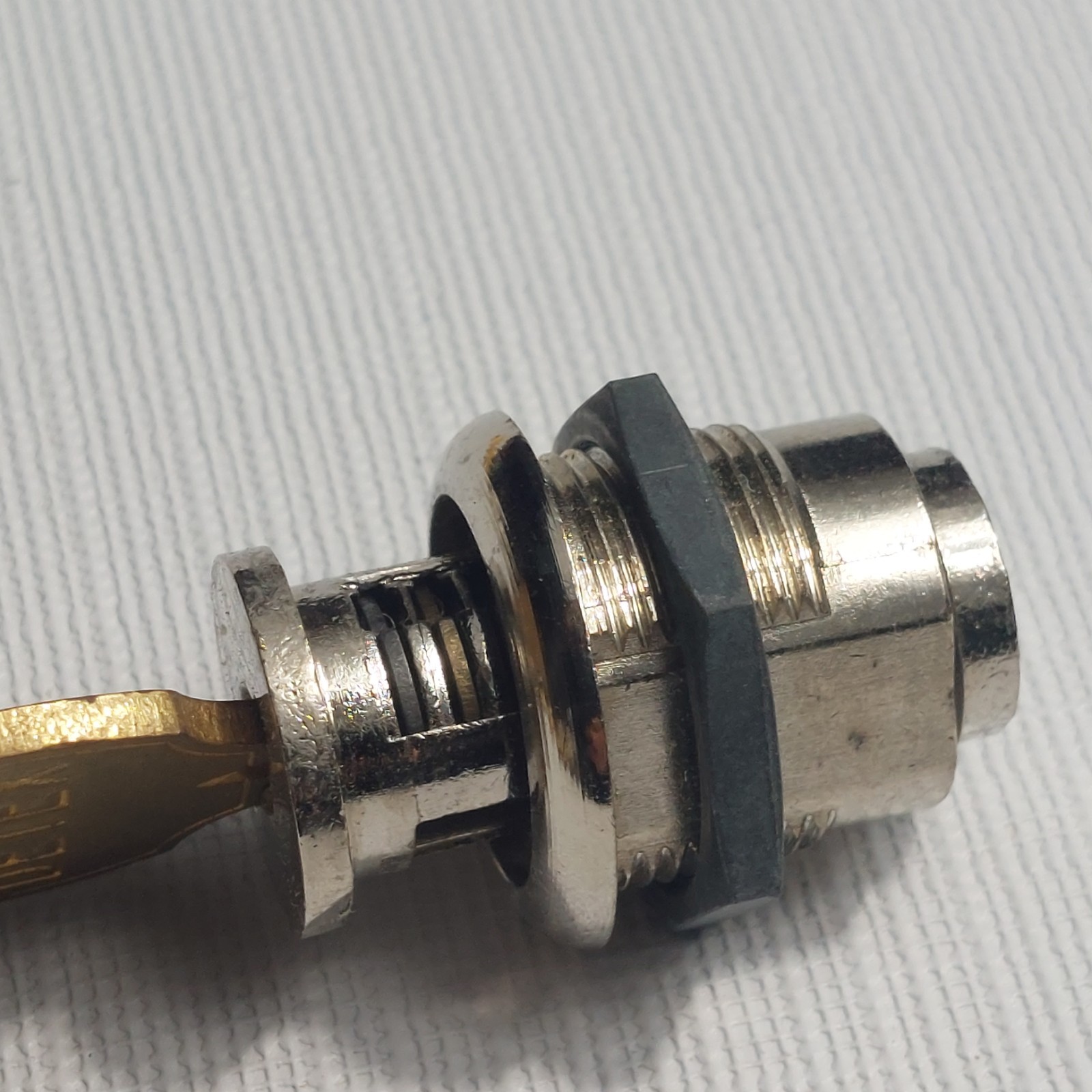 DETEX PP-5572 #12 CAM LOCK W/KEYS