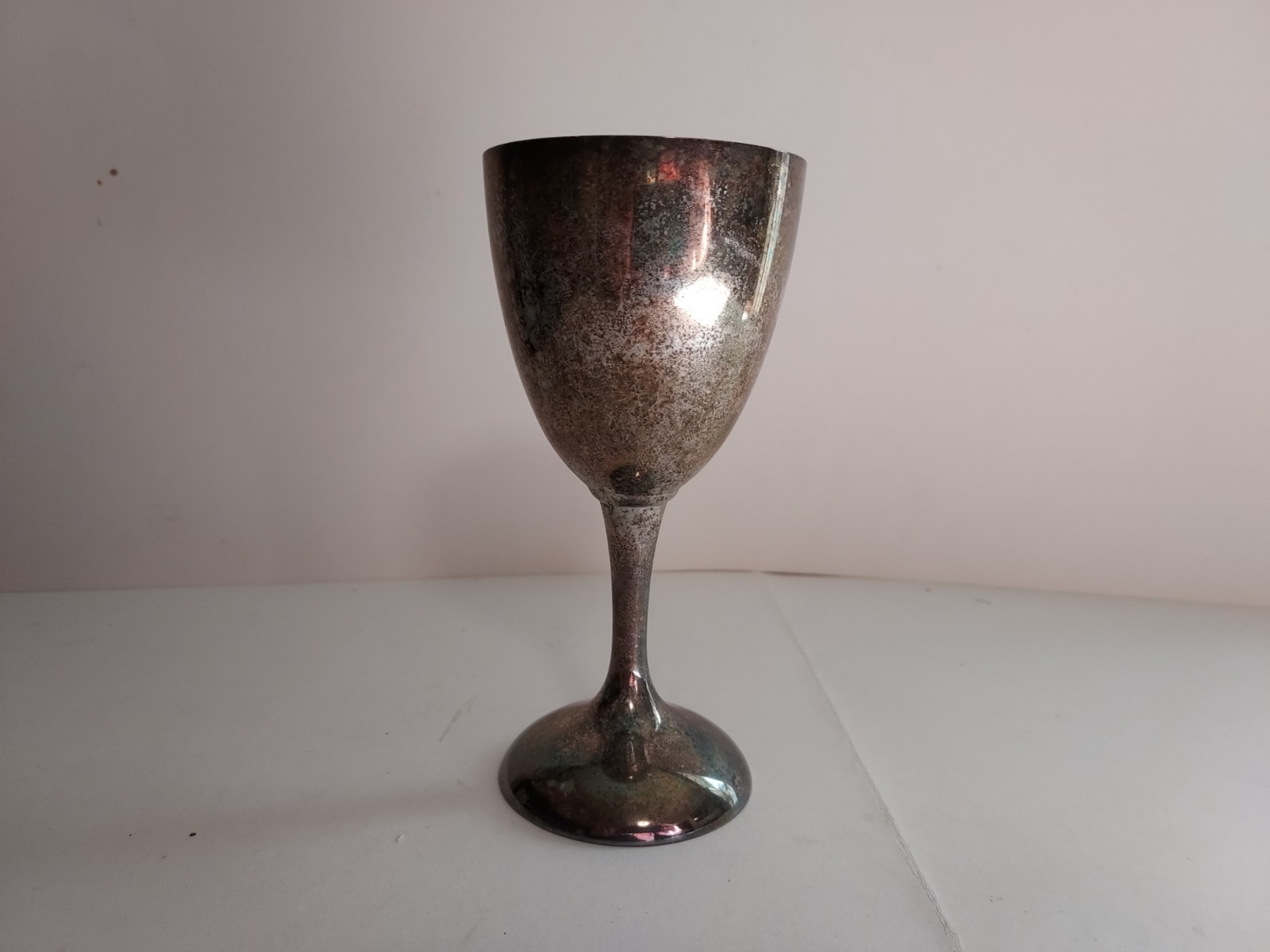International Silver Co. Smooth Stemmed Wine Goblet