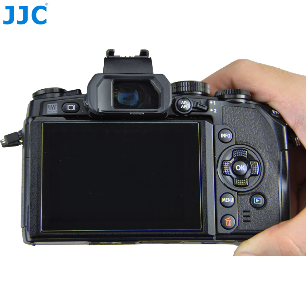 Ultra-Thin LCD Screen Protector For Canon EOS 5D IV, III, 5DS R