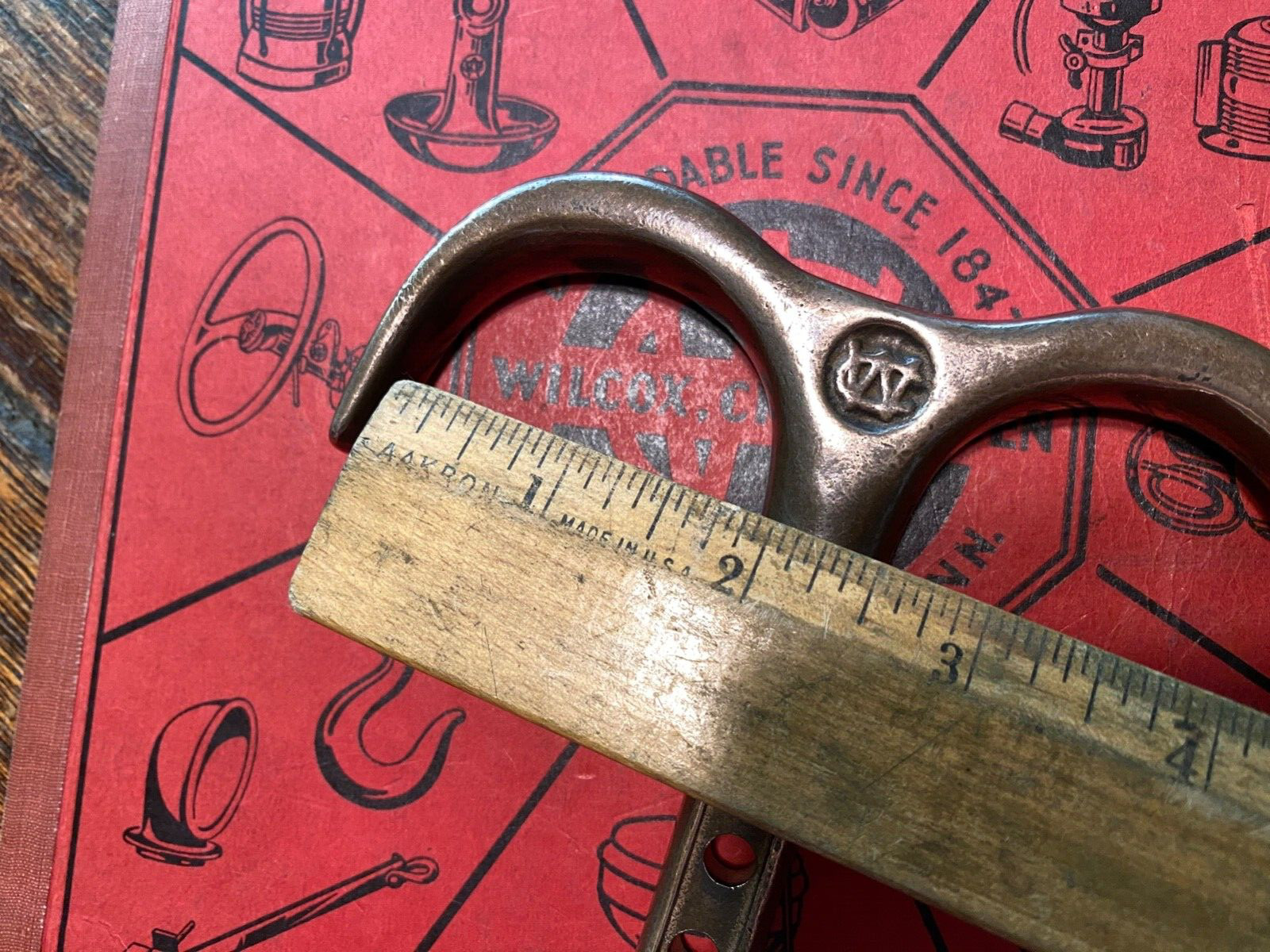 Wilcox Crittenden Sea-Security cast bronze oar locking device