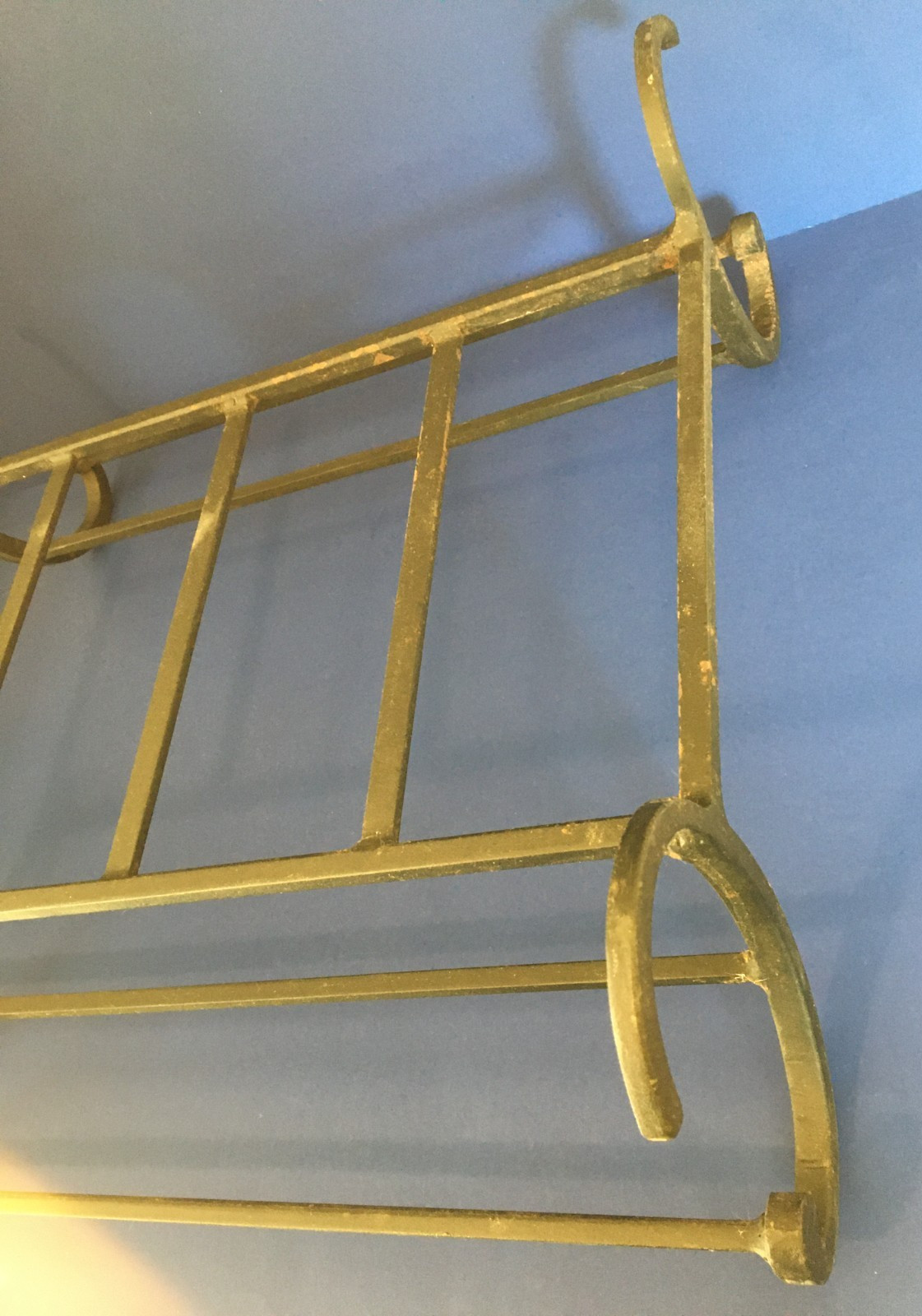 c.2000 ❅Black Rod Iron❅ Vintage Fireplace ~POTTERY BARN~ 18" Log Holder ☆SONOMA☆