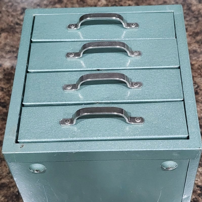Vintage WARDS MASTER QUALITY Metal 4 Drawer Small Parts Cabinet – Green Awesome