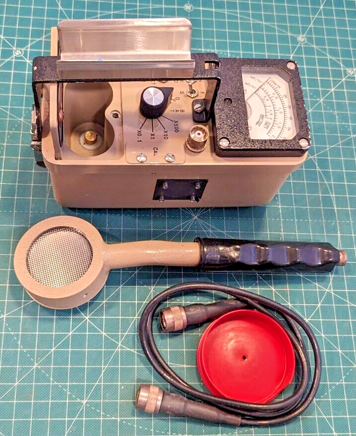 1x CLEAN Ludlum Model 3 Survey Meter 44-9 Tested, Verified, and GUARANTEED