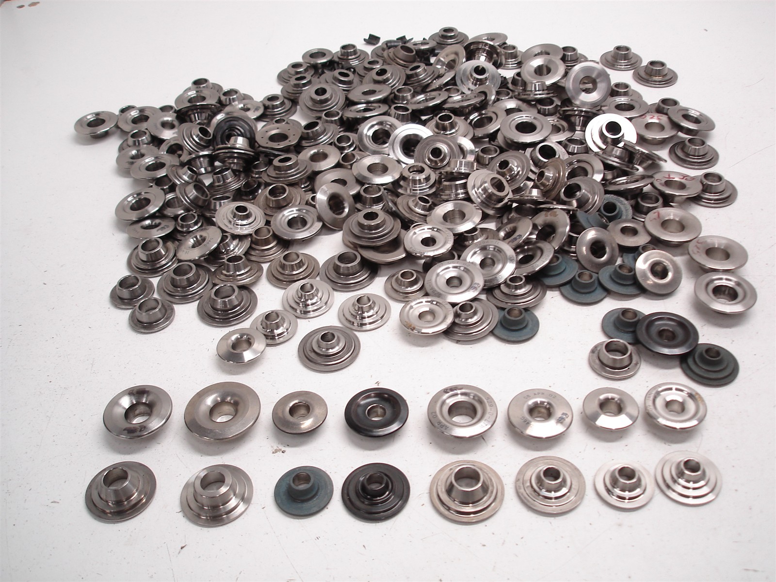 BULK 219 pcs NASCAR TITANIUM VALVE SPRING RETAINERS TOP LOCK / SUPER 7° DEL WEST