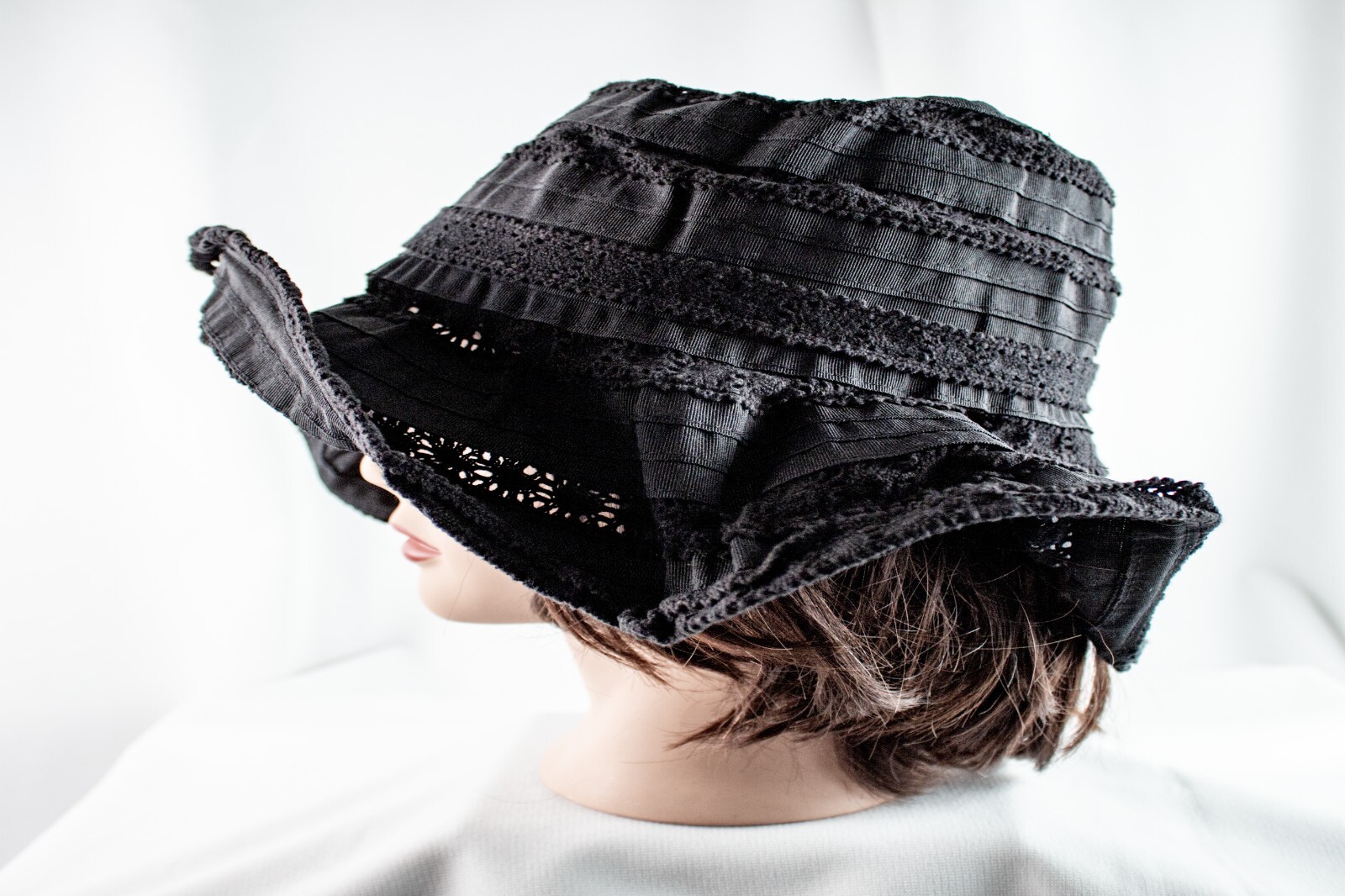 1950's Vintage Black Lace Cotton Women Floppy Bucket Hat Size M 7.1/8