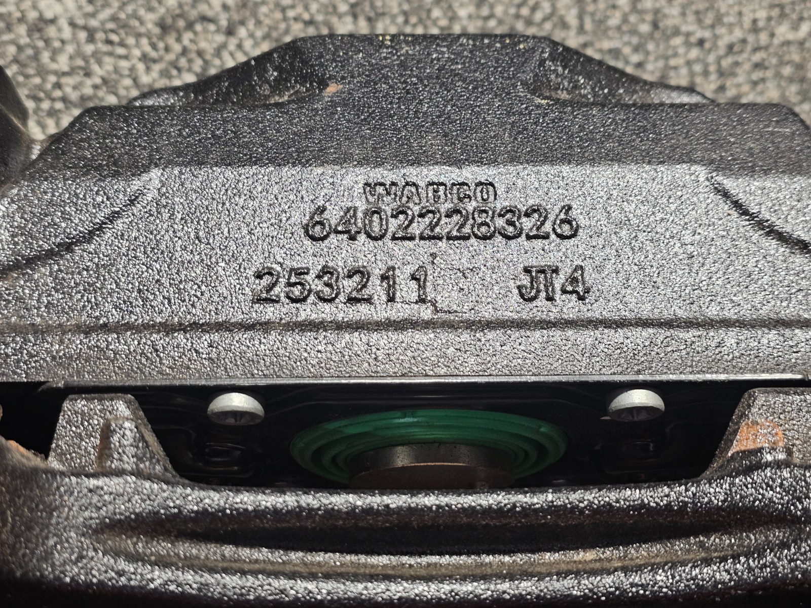 WABCO S-35303-7 Air Disc Caliper Left Front MAXX22T for Hendrickson