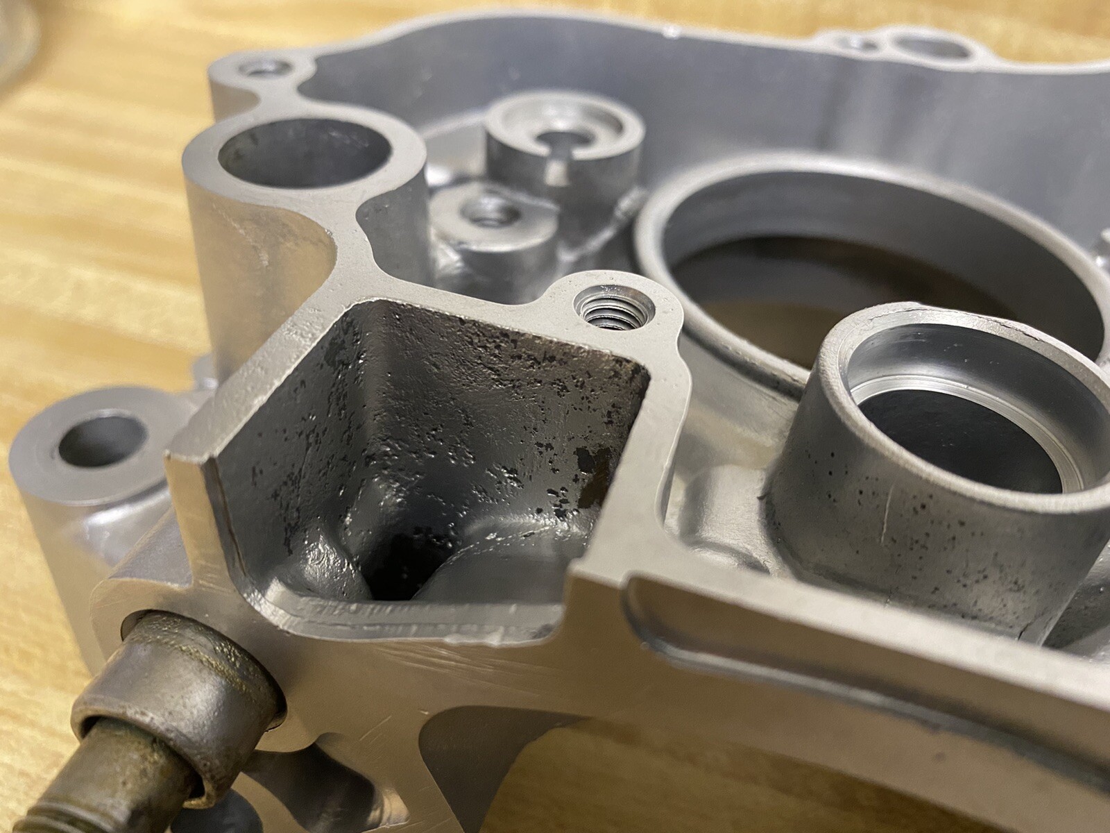 1998 YZ250 YZ 250 OEM Right Side Crankcase Engine Bottom End 98