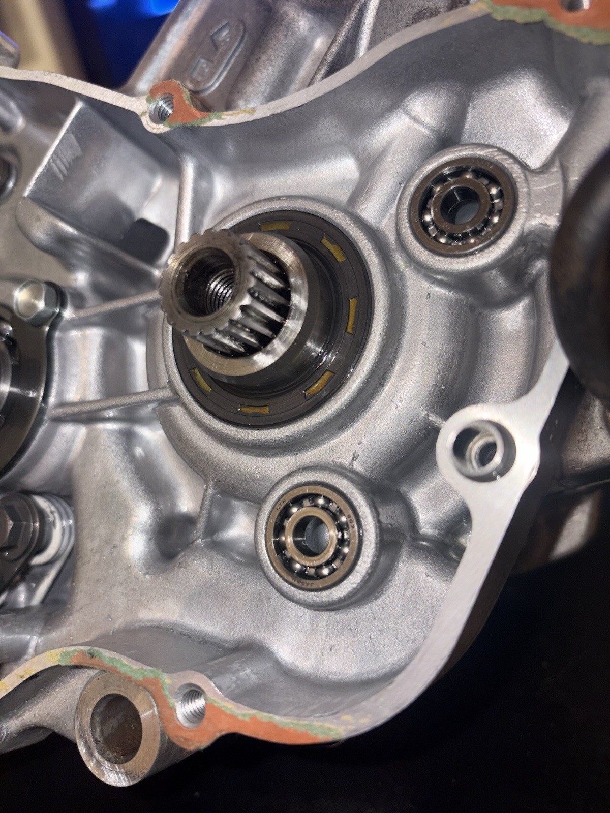 99-02 2002 CR125R CR125 OEM Engine Crankcase Crank Case Bottom End Transmission