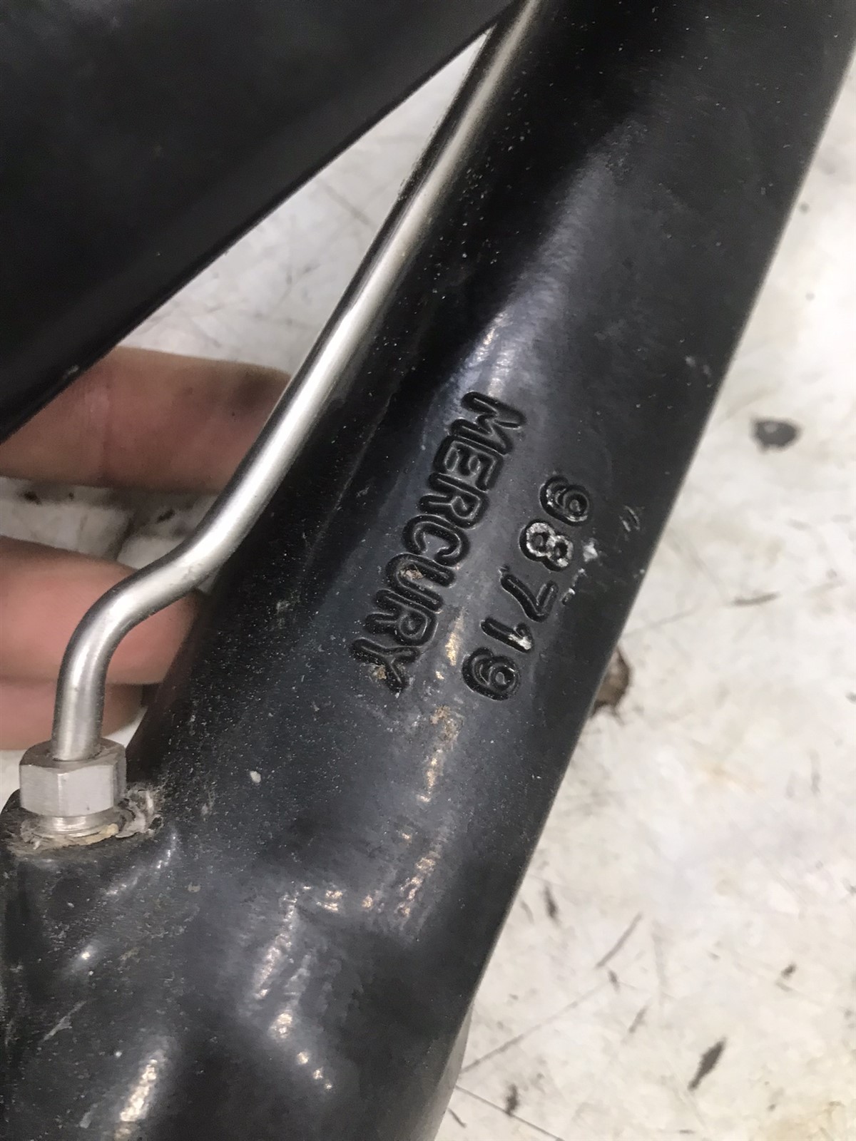 Mercury marine MerCruiser Alpha Bravo trim tilt lift hydraulic cylinders NO SALT