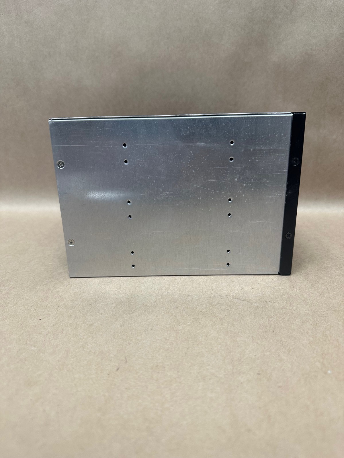 4 Bay SATA Horizontal Enclosure w/ Trays