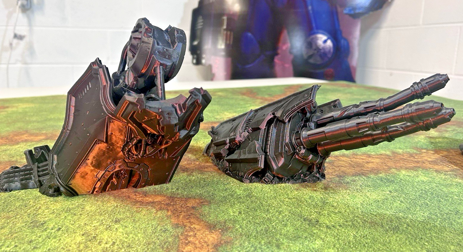 Tabletop Terrain - Fallen Titan - Perfect for Warhammer 40K/Kill Team: 7 pcs