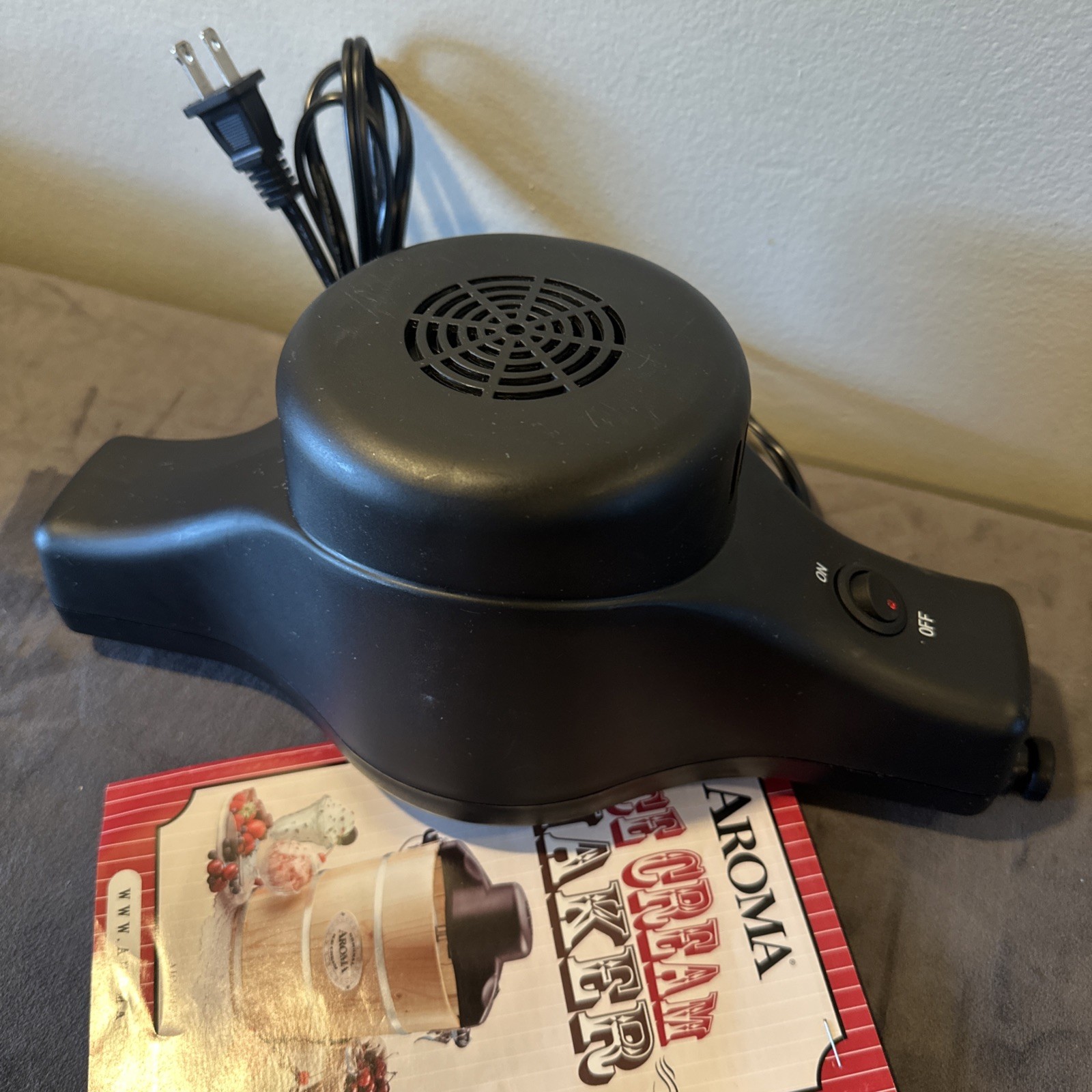 Aroma 4 Qt Ice Cream Maker AIC-204EM Replacement Electric Motor ONLY WORKS