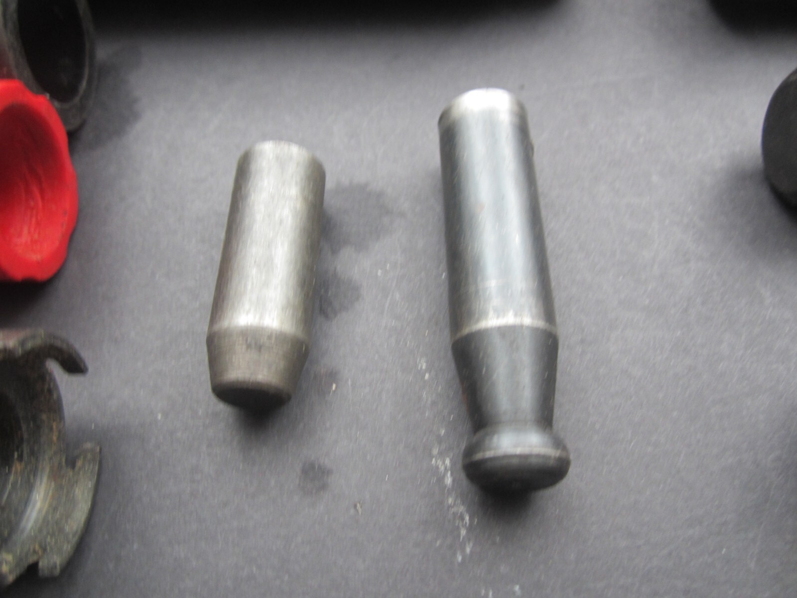 HUGE LOT OF AUTOMOTIVE AIR CONDITIONING TOOLS -- ROBINAIR