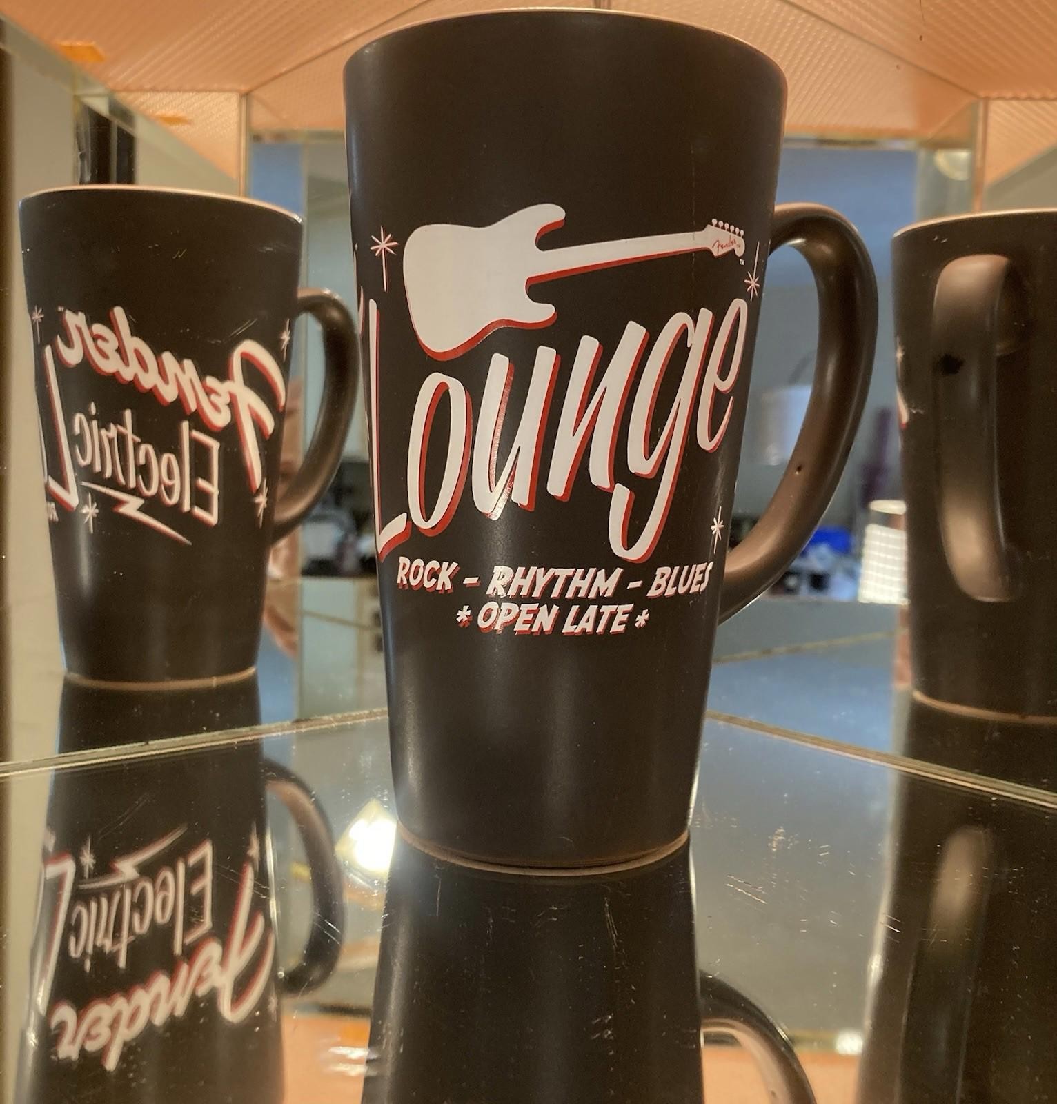 Genuine Fender Trademark Since 1946 Coffee Mug Guitar Heavy Diner Style, V-Rare