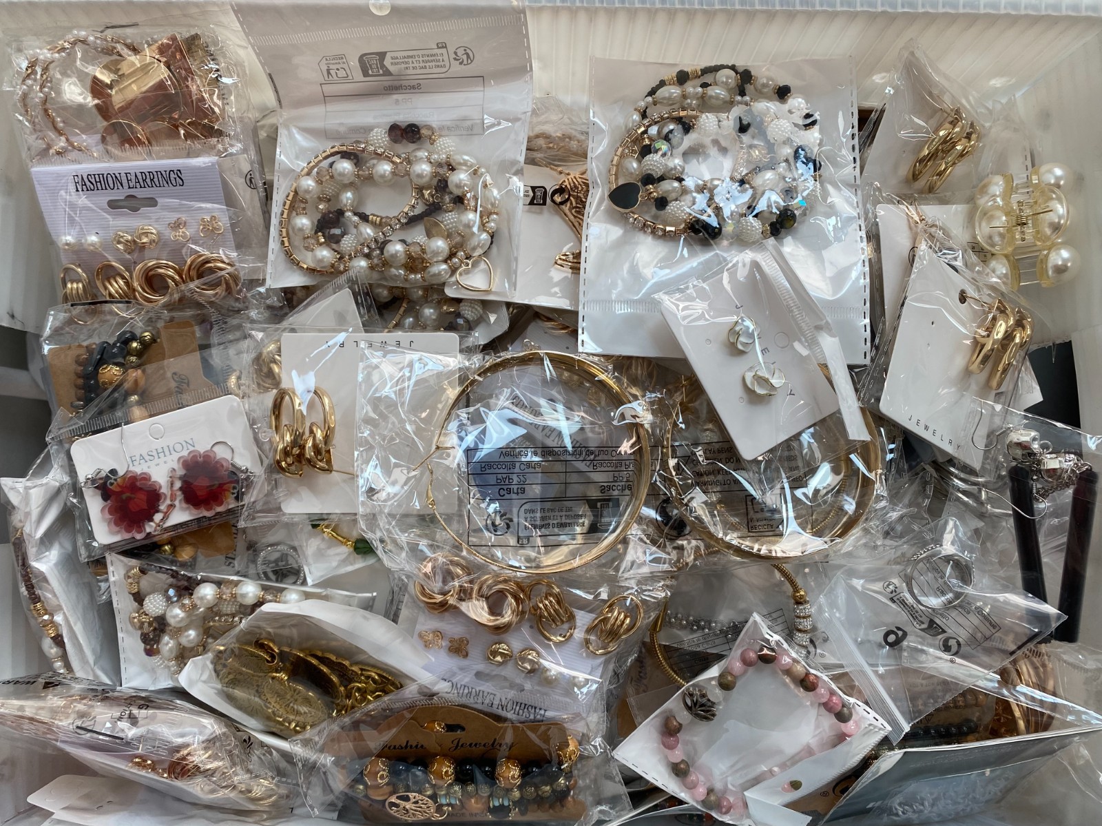 Mystery Jewelry box 20 pcs NEW with Tags! Necklace, Bracelet, Earrings, Ring Etc