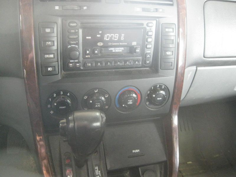 Audio Equipment Radio Am-fm-cassette-cd Fits 02 SEDONA 171939