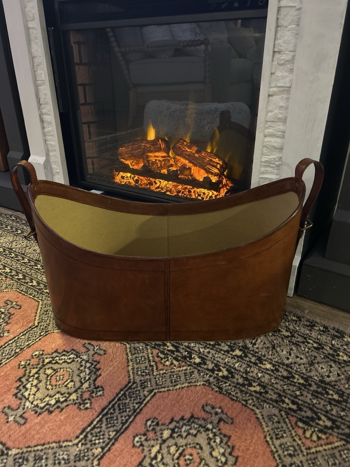 Equestrian stable leather bucket