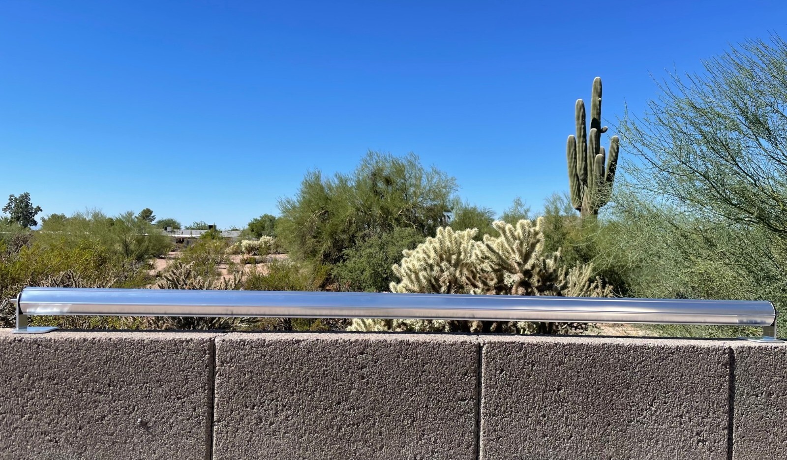 Coyote Roller 8FT Kit-Pets Contained, Coyotes Out! Cats, Dogs, Bird Repellent