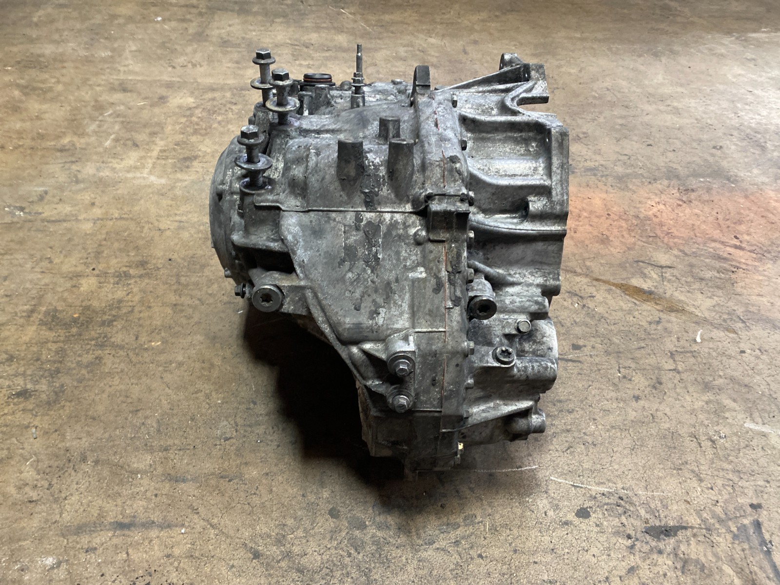 16 17 18 VOLVO XC90 T6 AWD TRANSMISSION GEARBOX #A0.56