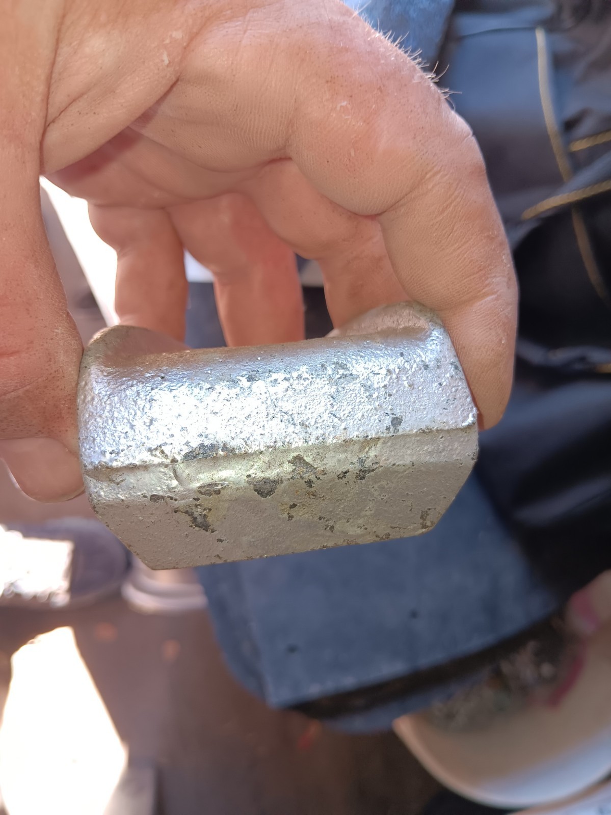 OEM International 68335H Rear Wheel Clamp Wheel Wedge Box of 10