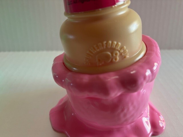 Lot of 2 Ice Scream Man Skull Ice Cream Holders - Mintstachio & Strawberry