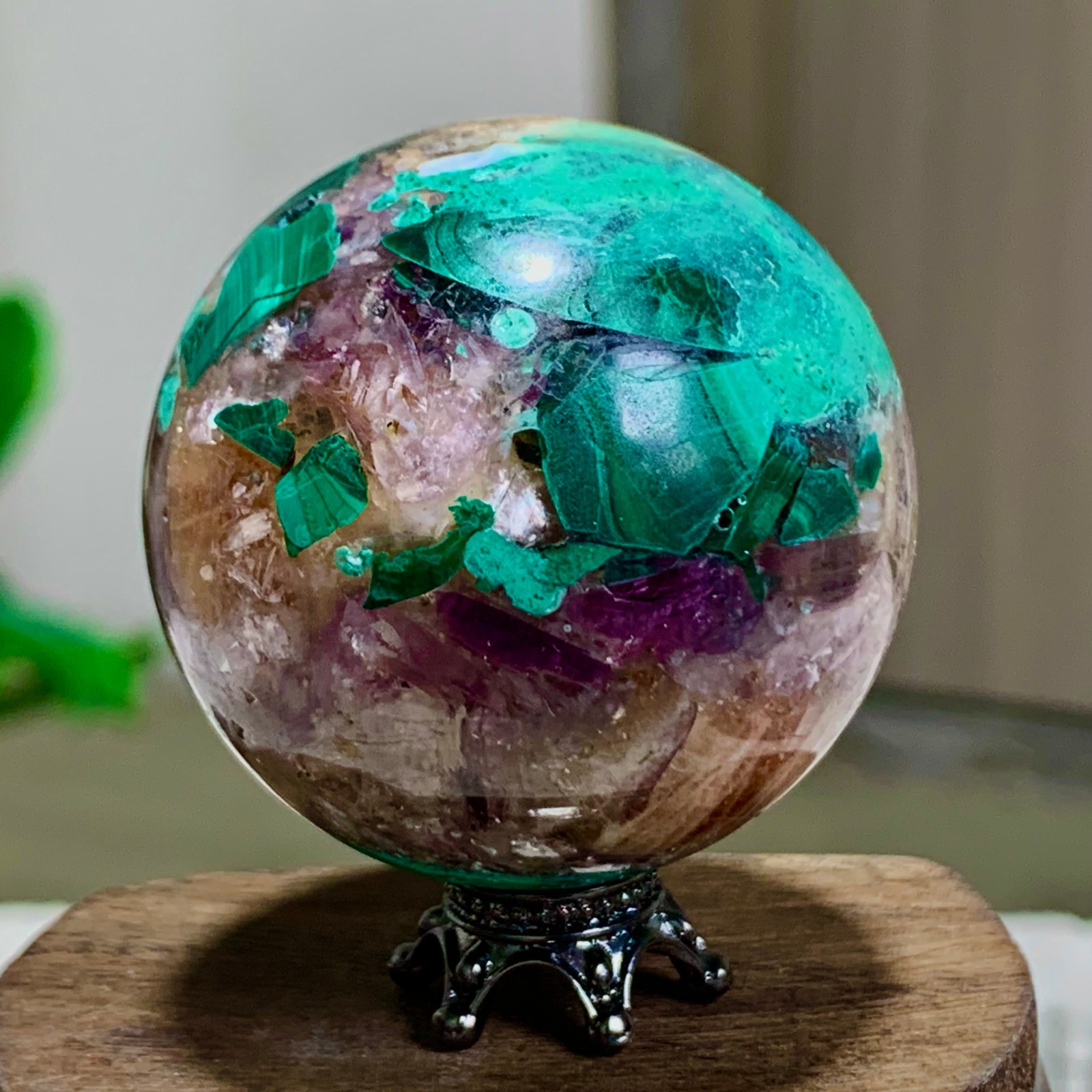 85G Newly discovered rare malachite purple mica symbiotic sphere restoration