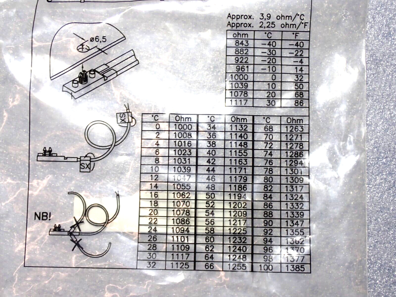 AKS 11 PT1000 DANFOSS TEMPERATURE SENSOR 097U0067 NEW