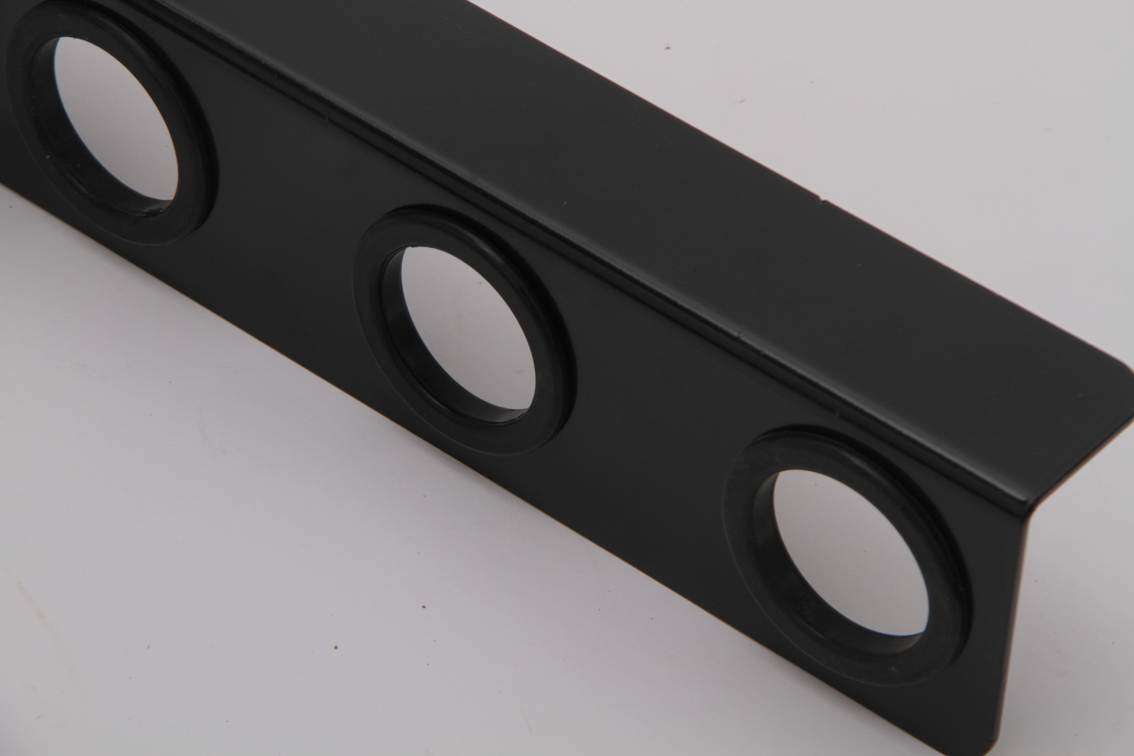 6-Hole Trailer Tool Rack – Shovel, Rake & Pickaxe Holder with Rubber Grommets