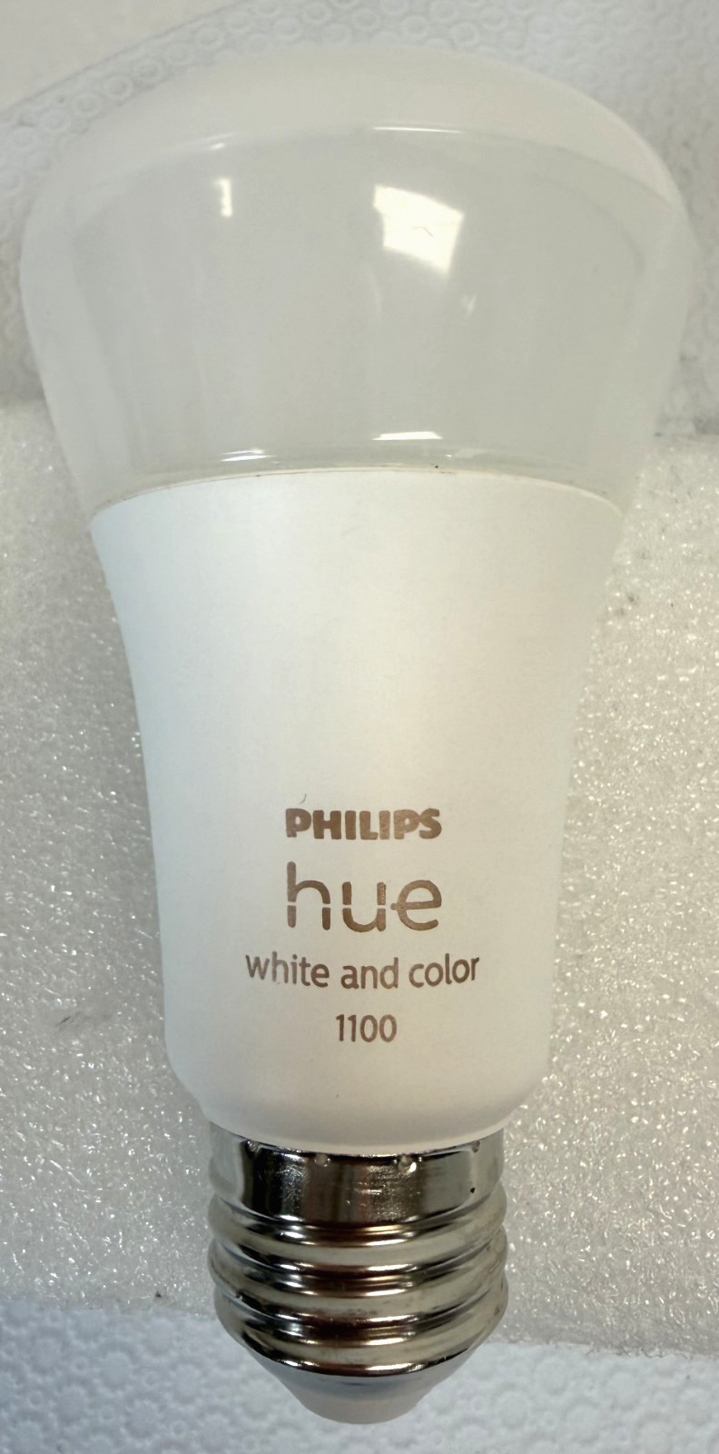 Philips Hue 75W Smart Lightbulb Color White 1100 Lumens A19 -FREE S/H