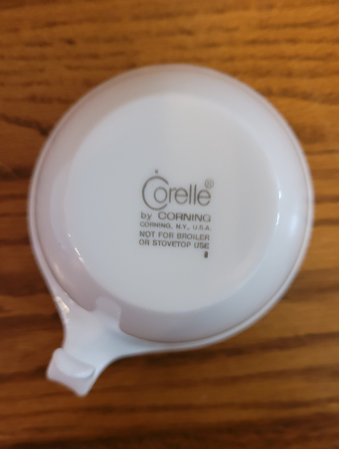 Set of 12 Corelle Winter Frost White Hooked Handle Cups and Saucers VGC