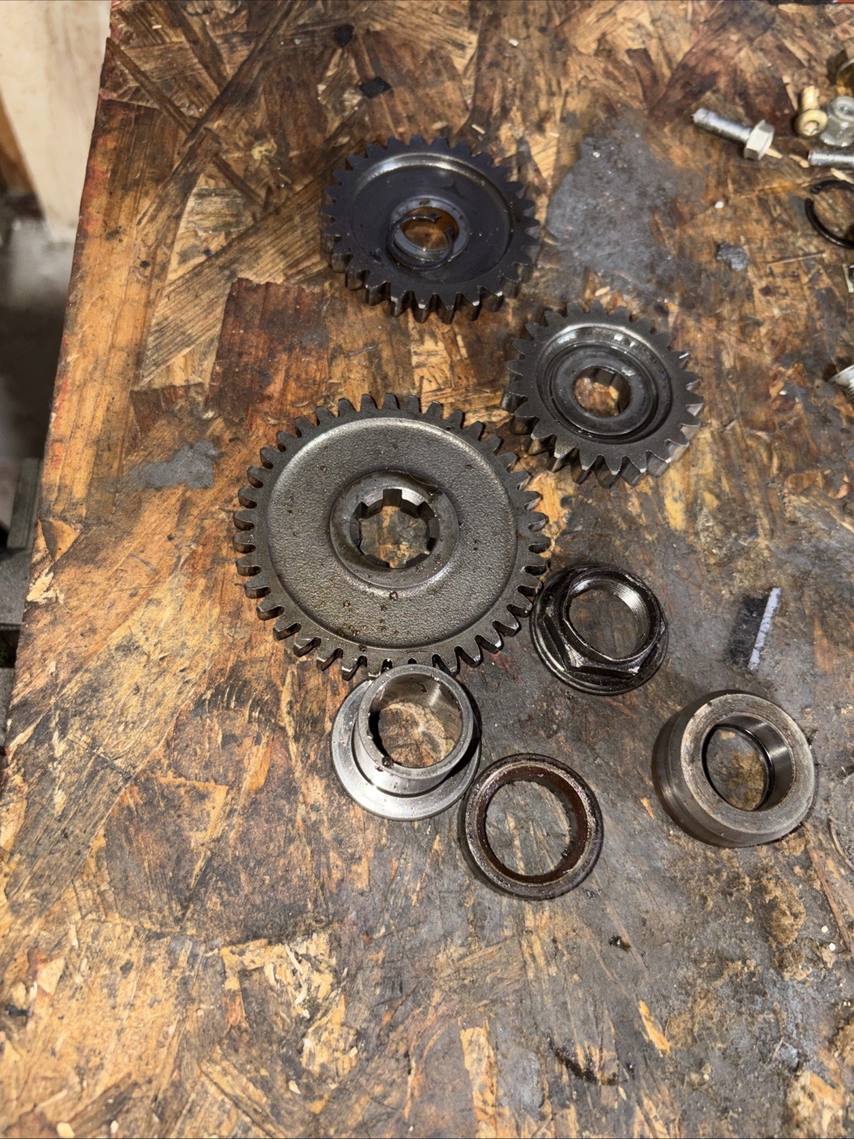 1987 - 1992 SUZUKI LT250R LT 250R Crankshaft Crank Primary Gear Bushing LH Nut