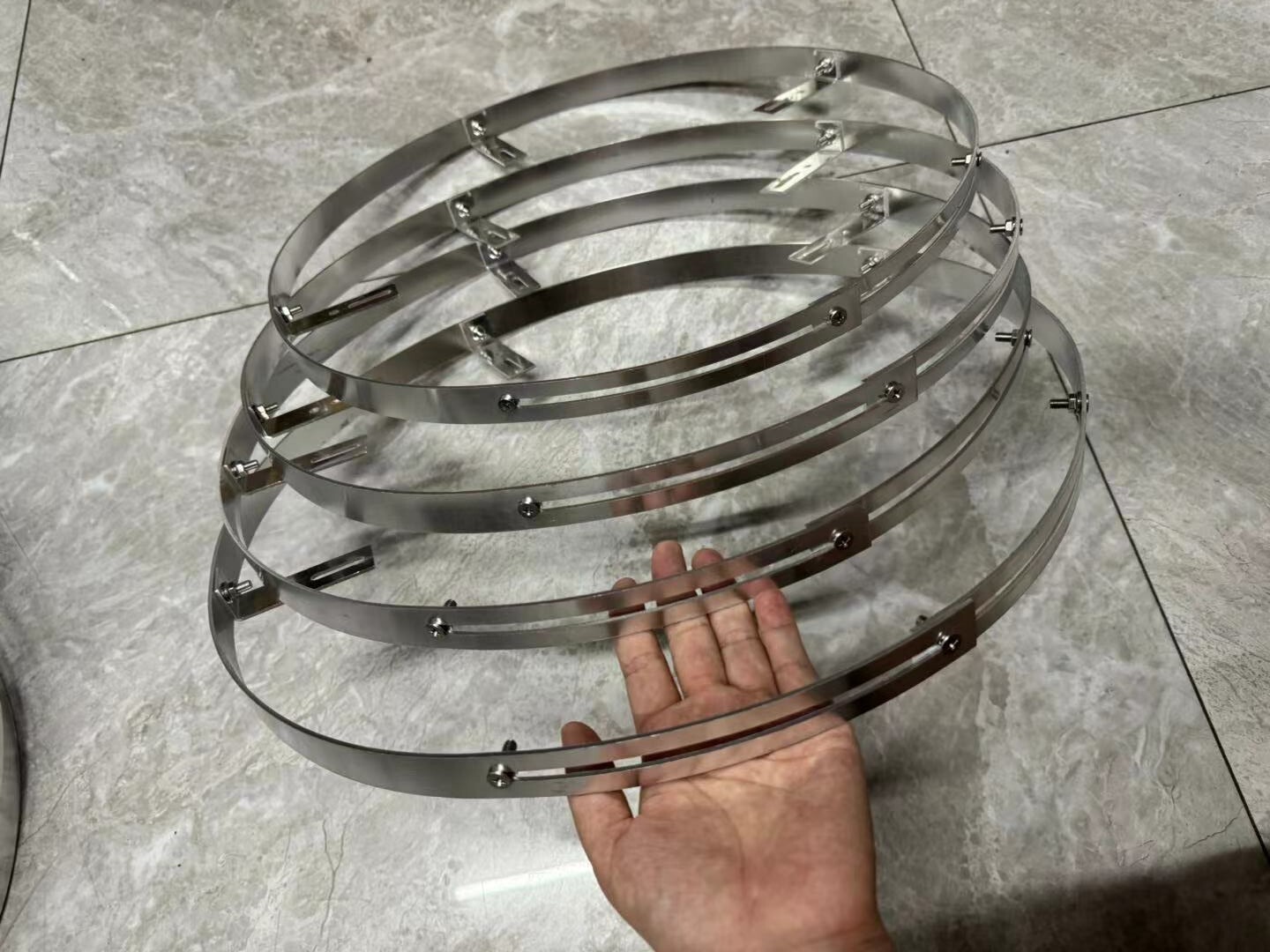 4PCS 15.5" Adjustable Aluminum Metal Rings + L Bracket for Wheel Rings lights