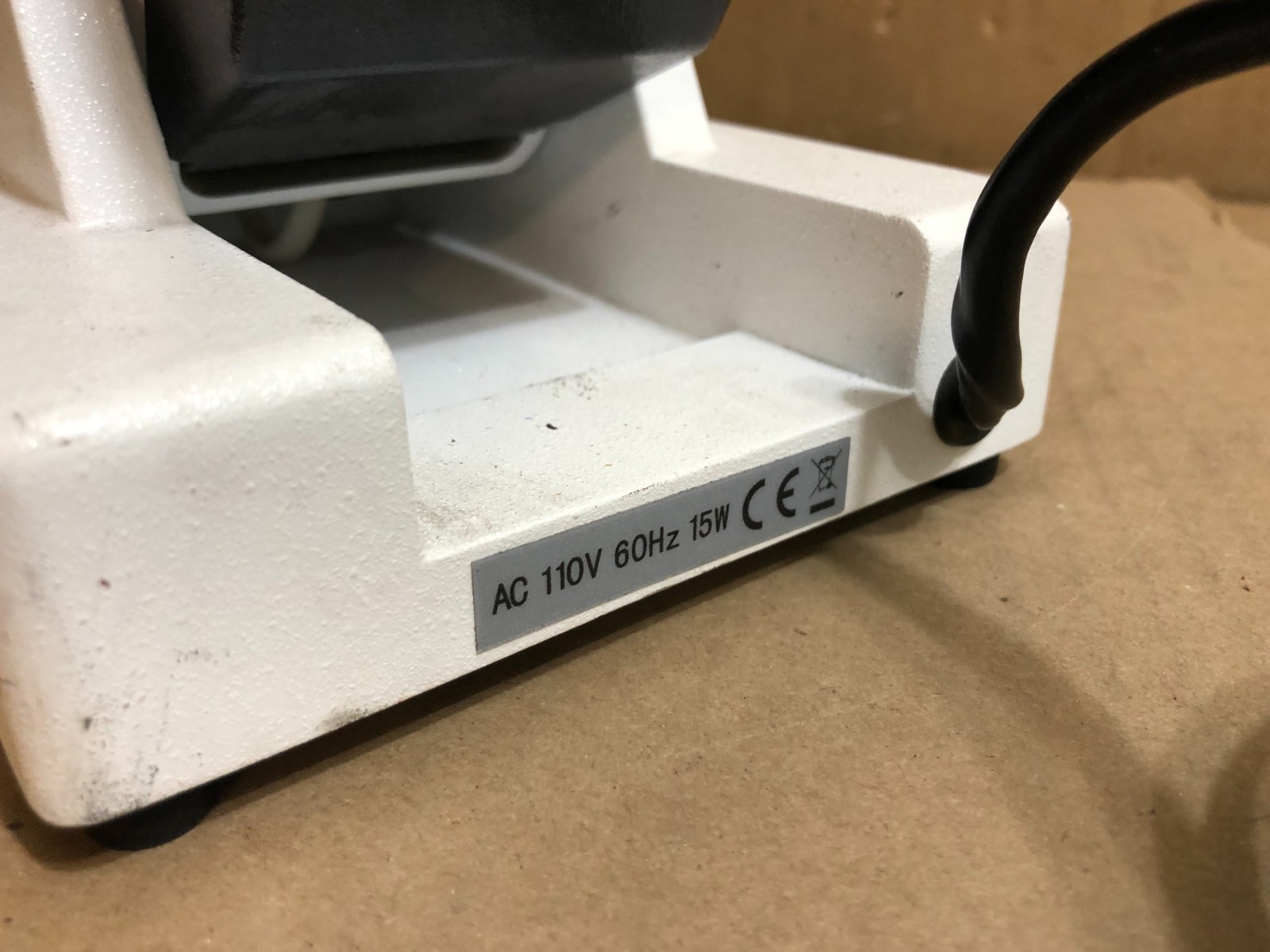 Luxvision LM-190 Manual Lensmeter Lensmeter 40x 16-100mm Diameter Lens Green LED