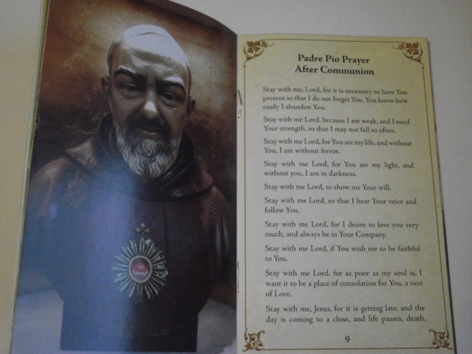 Vintage Patron St Saint Padre Pio Pio's Devotions relic prayer book booklet