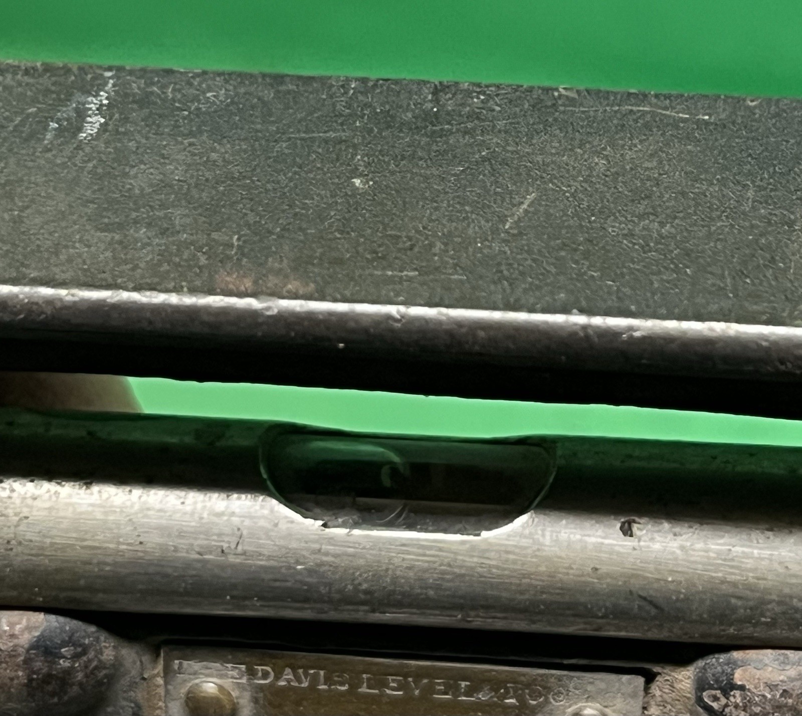 Vintage The Davis Level & Tool Co. 12" Cast Iron Level 1877-1883 Carpenter