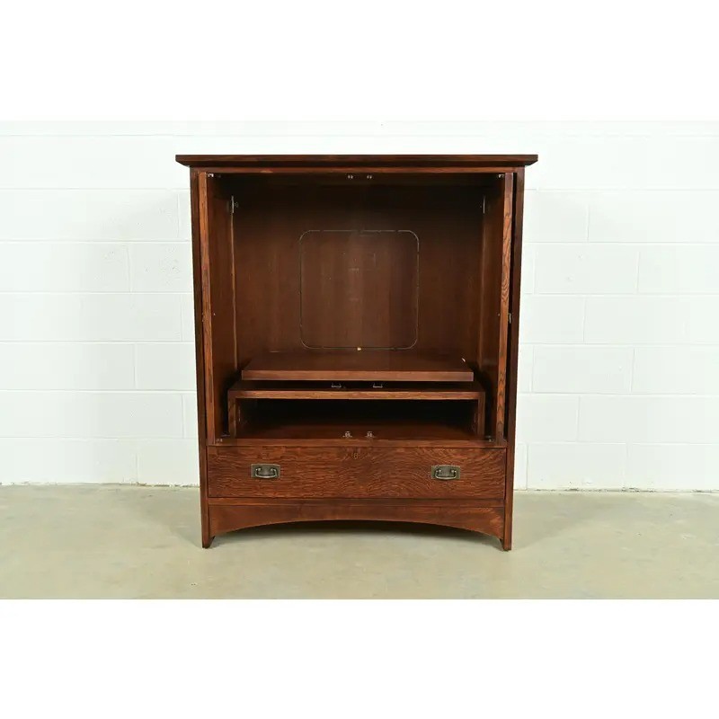 Stickley Mission Oak Arts & Crafts Media Cabinet