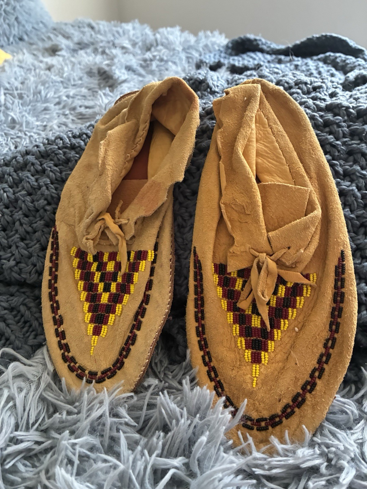 Antique Native American Indian Moccasins, Beaded Deerskin