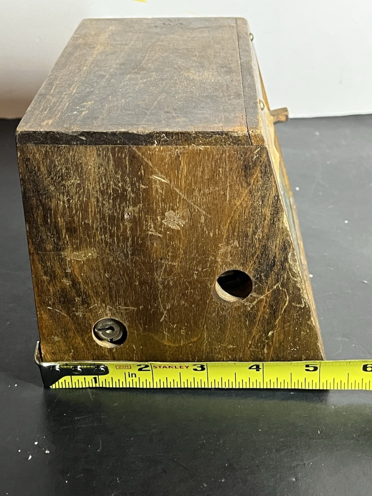 Wooden Small Countertop Trade Simulator. Handmade? Very rare very cool.