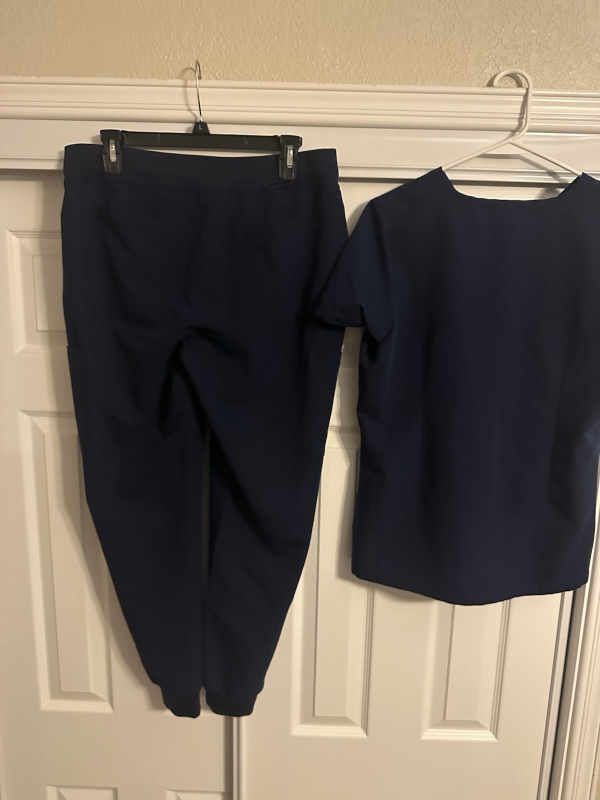 Mandala Scrubs Women’s Navy Set M V-Neck Top + Joggers Wrinkle-Free