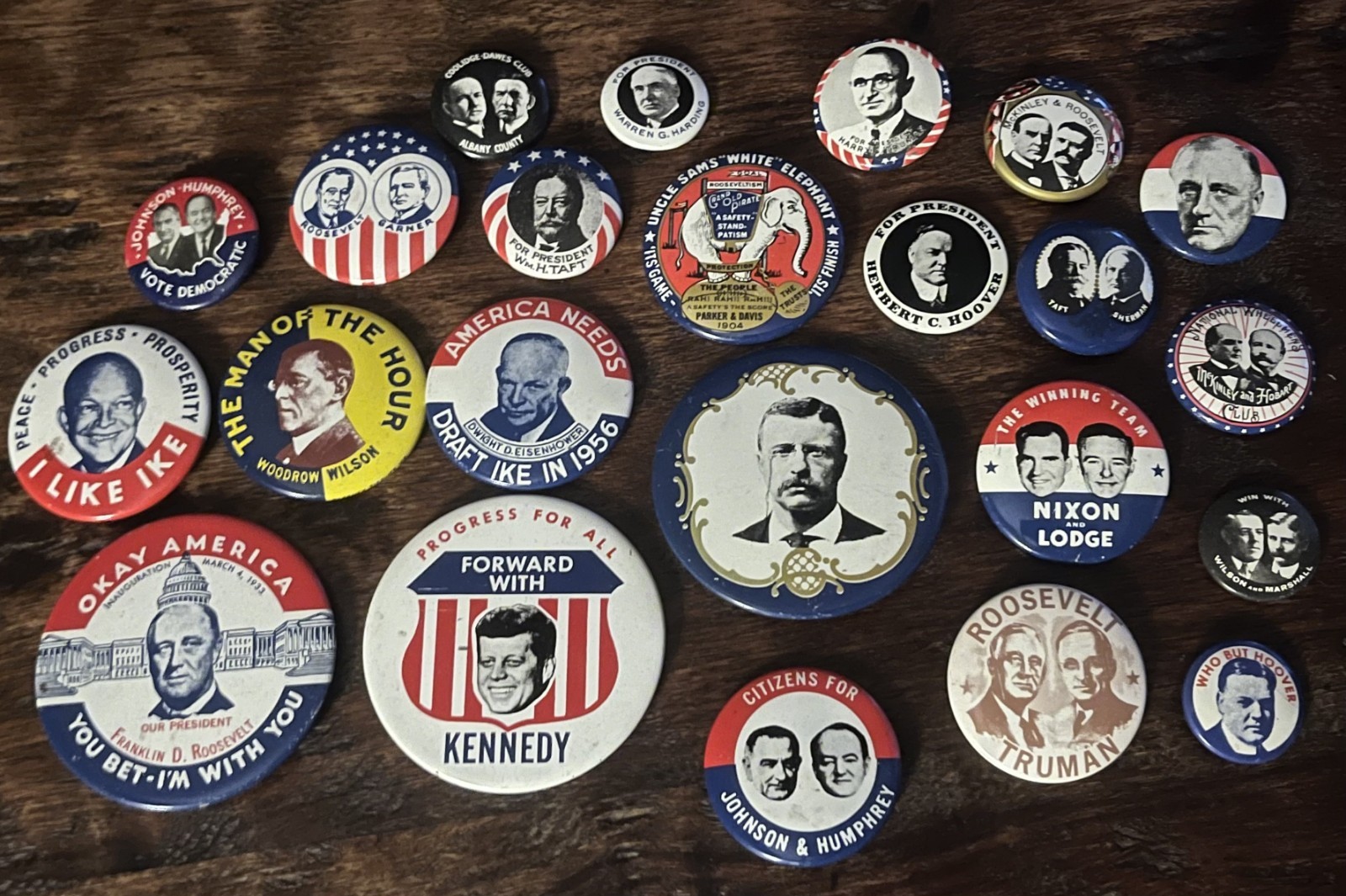 HUGE LOT of Commemorative ~1970s PRESIDENTIAL CAMPAIGN PINS