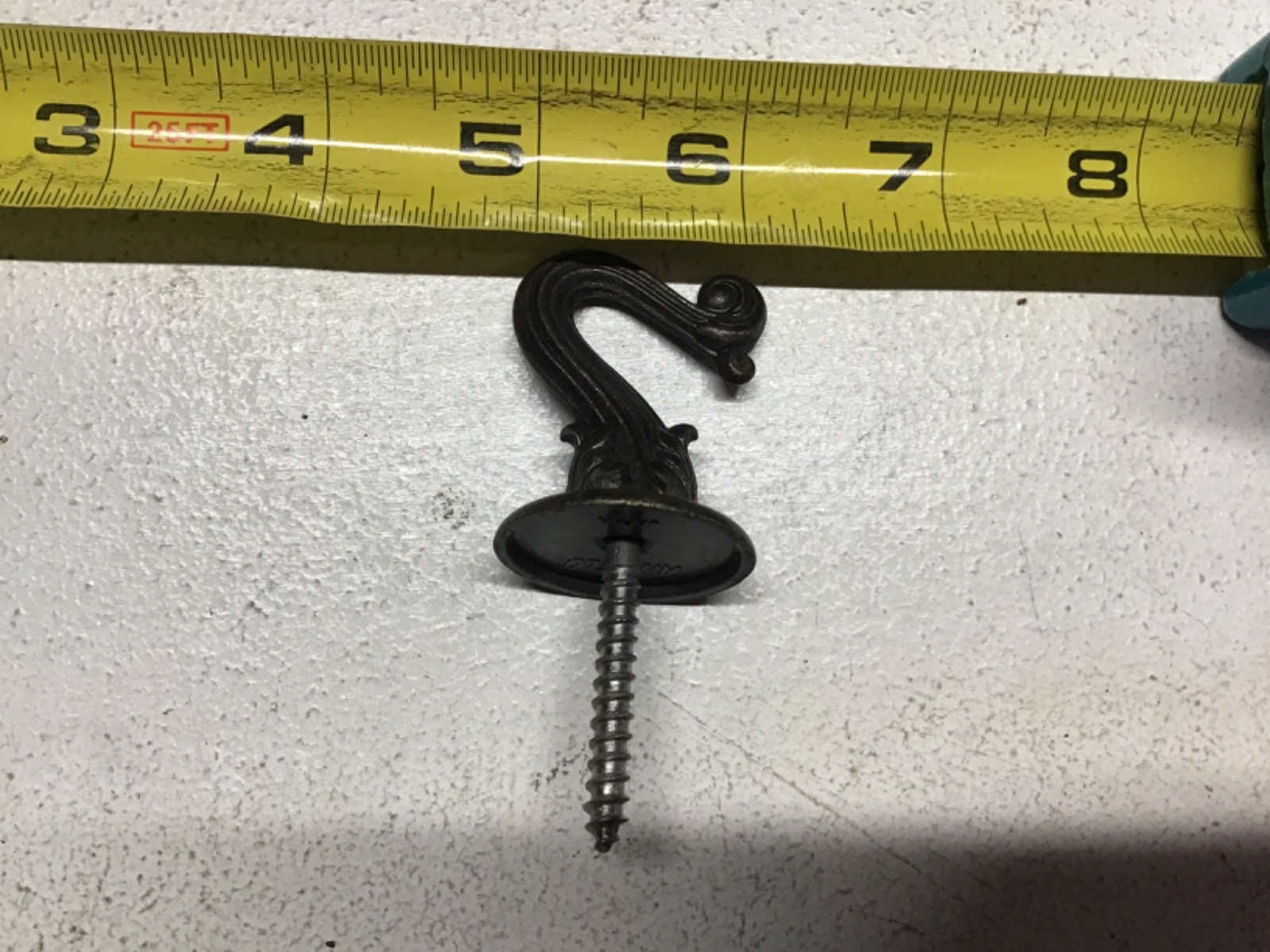 Vtg Ornate Brass Ceiling Screw in Hooks Swag Gold Tone Made in Japan Set of 10