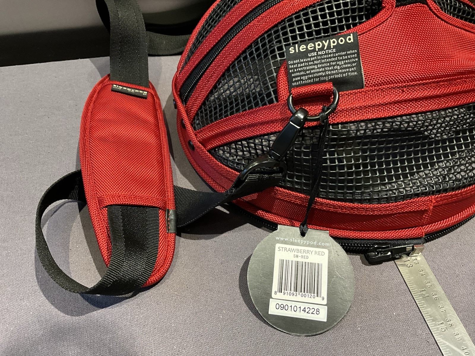 EXUC PARTS Sleepypod 13” Mobile Pet Bed Sz SM Small - Strawberry Red Lid & Strap